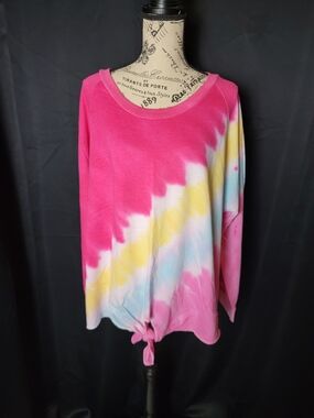 Full Circle Trends Sweatshirt